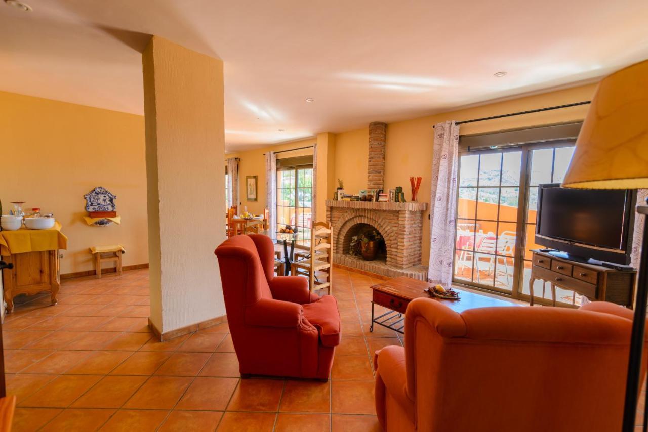 Hotel Rural Sierra Tejeda Alcaucín Eksteriør billede