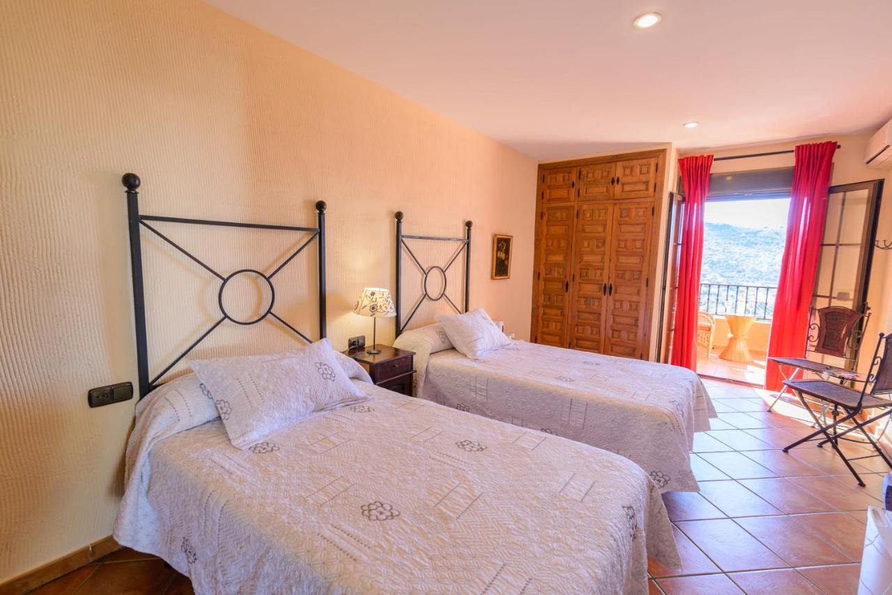 Hotel Rural Sierra Tejeda Alcaucín Eksteriør billede